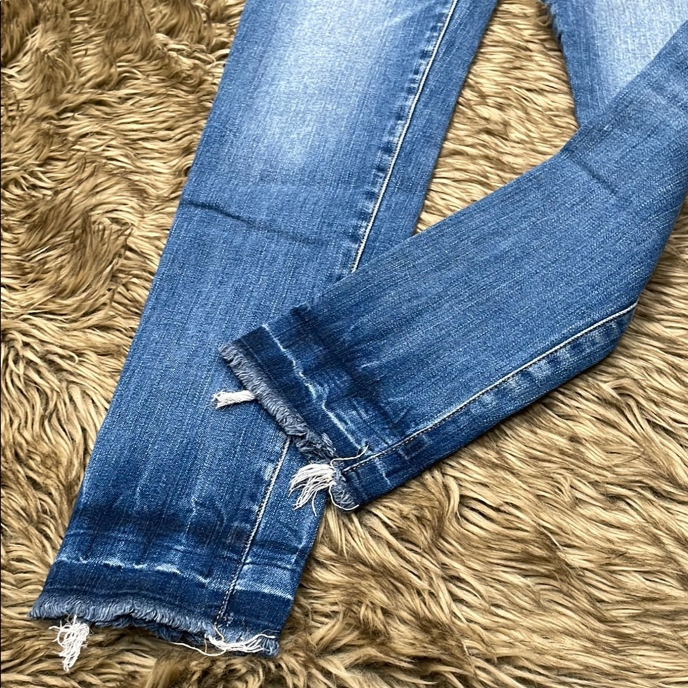 Flying Monkey Blue Cropped Ankle Jeans with Classic Style - Picture 3 of 7